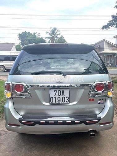 Toyota Fortuner 2012 2.5G - 140000 km