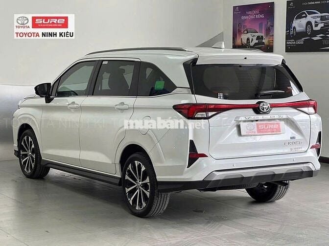 Toyota Veloz Cross 2022 CVT Top - 28.000 km