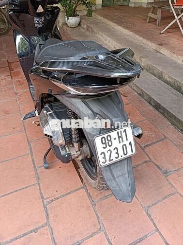 Muốn đổi xe xăng sang xe điện . Muốn bán xe
