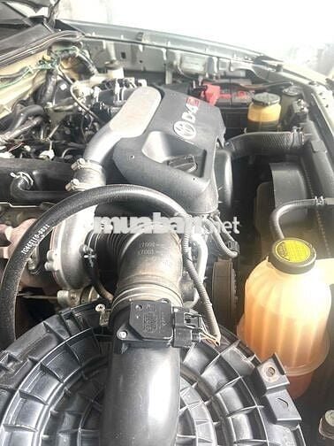 Toyota Fortuner 2012 2.5G - 140000 km