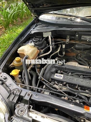 Ford Escape 2004 2.3L XLS - 256000 km
