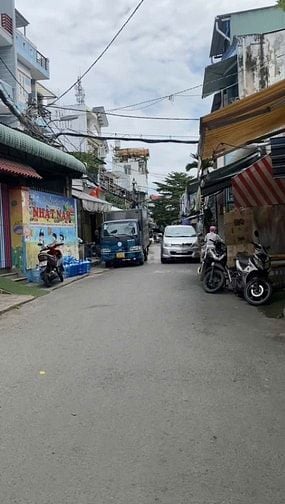 bán nhà DT 4M X 16M MẶT TIỀN HẺM KINH DOANH BUÔN BÁN, GIÁ RẺ CHỈNH 6T