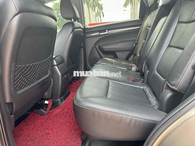 Kia Sorento 2015 S GAT 2.4L 4WD - 98000 km