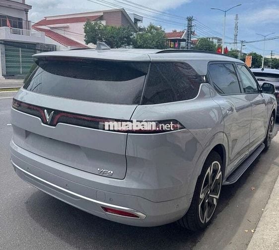 SỞ HỮU SUV ĐIỆN FULL-SIZE VF 9 CHỈ TỪ 1,X TỶ