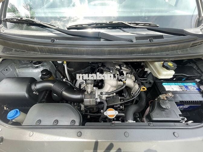 BÁN  HYUNDAI STAREX ĐỜI 2017, 6 CHỖ