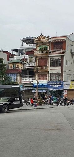 CHO THUÊ NHÀ BÊN CẠNH TRƯỜNG TIỂU HỌC NGỌC THỤY