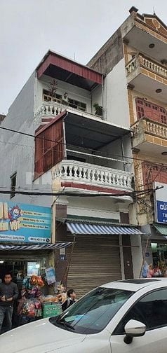 CHO THUÊ NHÀ BÊN CẠNH TRƯỜNG TIỂU HỌC NGỌC THỤY