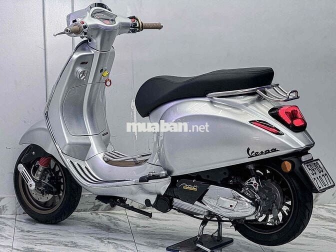 vespa 2019 kiễng đẹp bstp 9c nợ xấu trả 50% ạ
