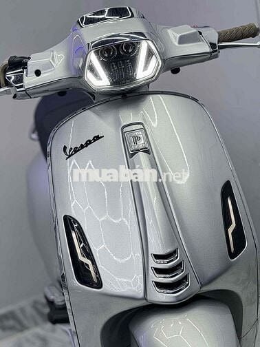 vespa 2019 kiễng đẹp bstp 9c nợ xấu trả 50% ạ