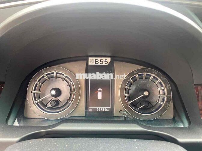 Toyota Innova 2019 2.0 Venturer - 62700 km
