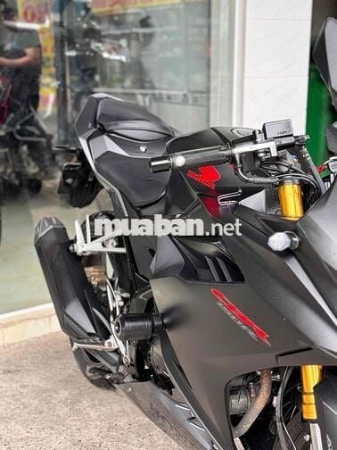 Cần bán Honda CBR150R Abs 2022 Biển SG 9 chủ