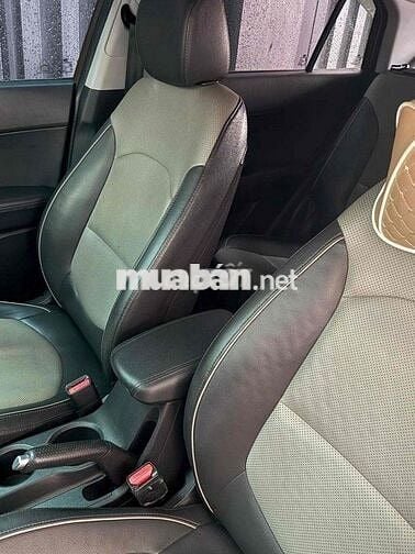 Hyundai Creta 1.6 AT 2015 – SUV gầm cao 98000km