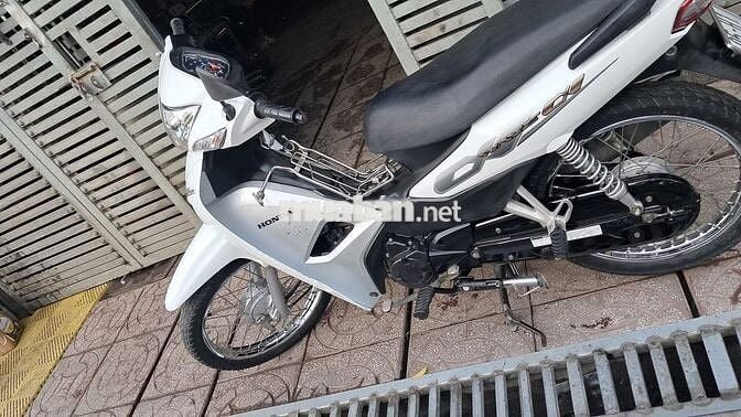 Cần bán xe Qave 2022