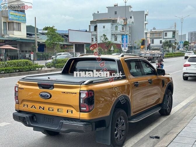 Ford Ranger 2023 Wildtrak lên nhiều phụ kiện