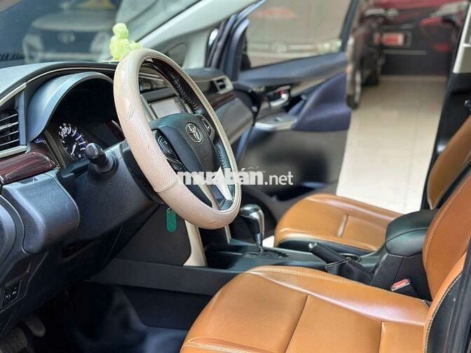 Innova Venturer 2018, Xe Một Chủ -Mới Đi 92.358 km