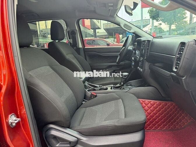 Ford Ranger 2025 XLS 2.0L 4x2 AT - 5000 km