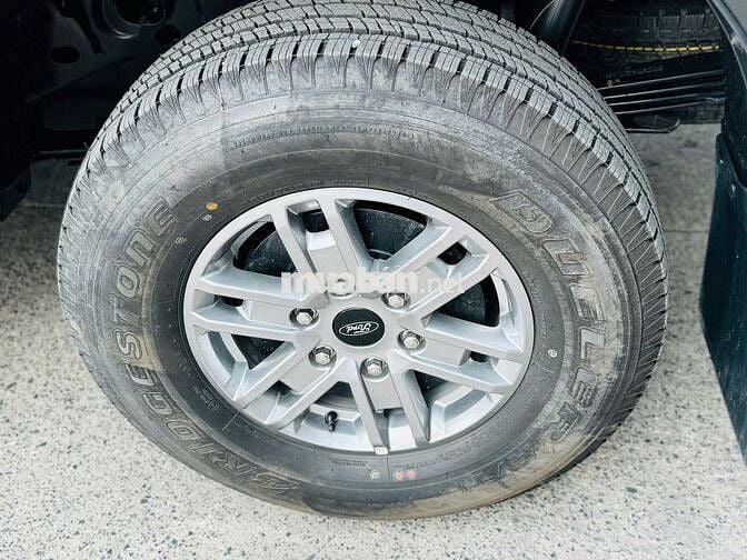 Ford Ranger 2025 XLS 2.0L 4x2 AT - 5000 km