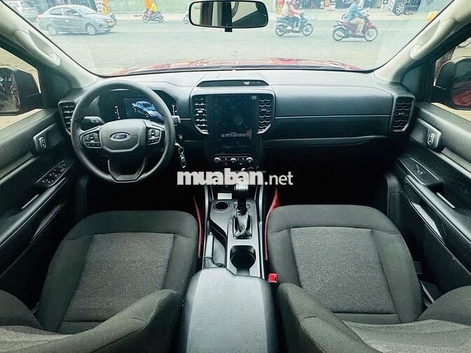 Ford Ranger 2025 XLS 2.0L 4x2 AT - 5000 km