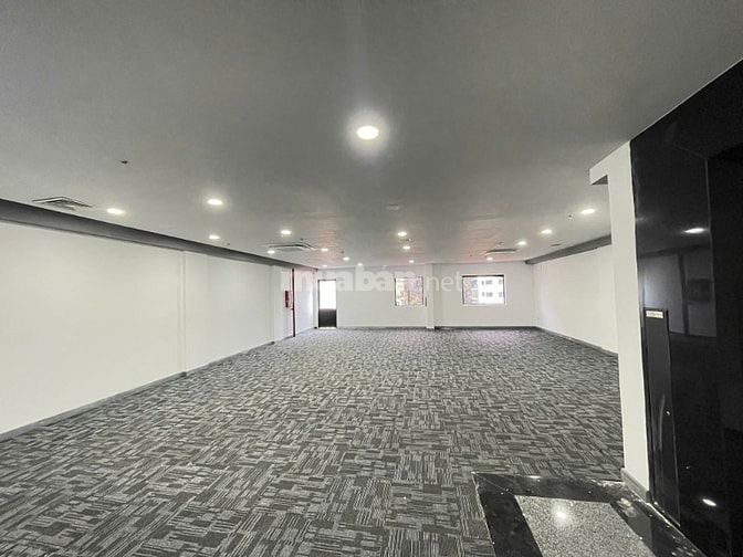 Cho thuê văn phòng nguyên sàn 99 Nguyễn Đình Chiểu, Q.3 - Giá Tốt