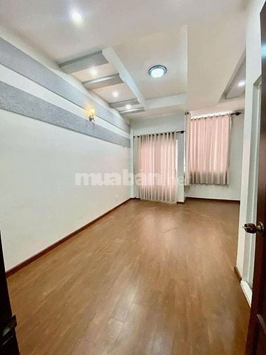 NHÀ 3 TẦNG BTCT TK SANG TRỌNG HIỆN ĐẠI, 67M2, HXH,NGAY HIỆP THÀNH CITY