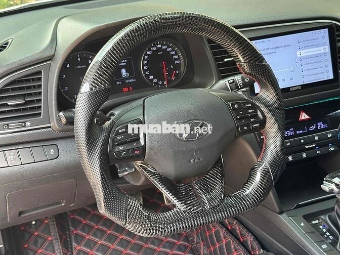 Hyundai Elantra 2018 Sport 1.6 Turbo