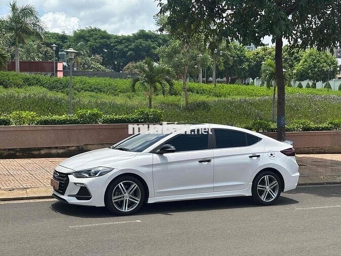 Hyundai Elantra 2018 Sport 1.6 Turbo