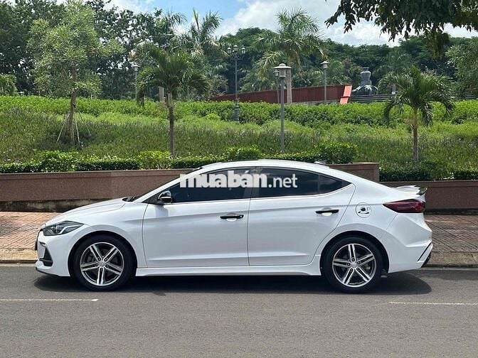 Hyundai Elantra 2018 Sport 1.6 Turbo