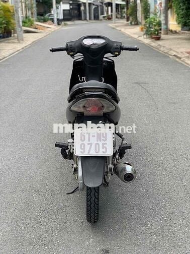 Xe suzuky 2010 ReVo màu đen mới len ken 90 %