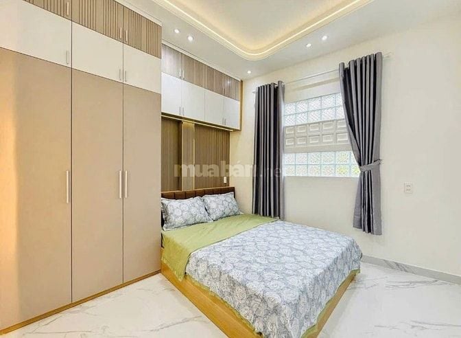 Tin sốt dẻo! Bán Nhà Mai Văn Ngọc, phường 10, Phú Nhuận. 4tỷ65/42,4m2