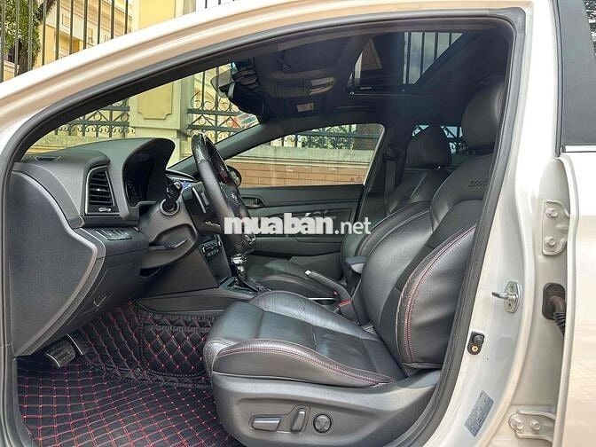 Hyundai Elantra 2018 Sport 1.6 Turbo