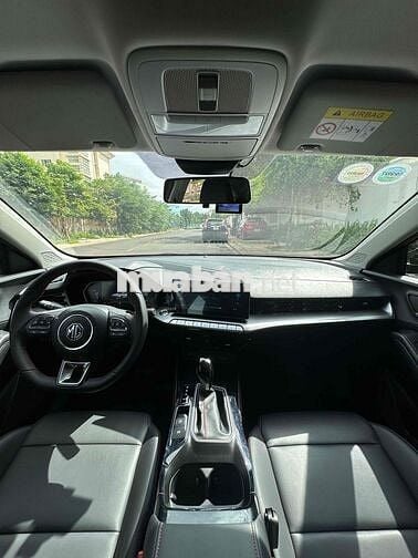 MG MG5 2024 Luxury - 29000 km