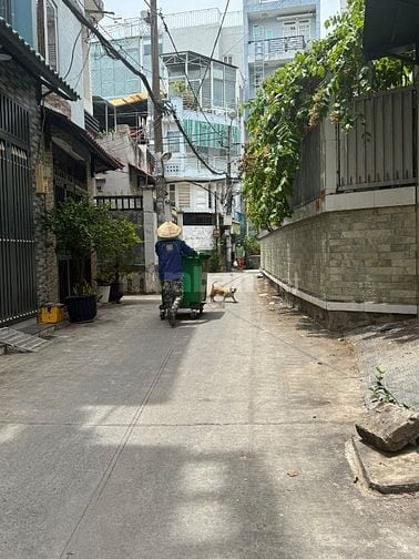Bán nhà nát hxh Nguyễn Thái Sơn p1,Q.Gò Vấp,dt: 8x8,5m giá: 6,3 tỷ