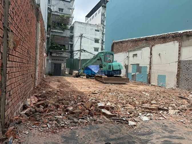 Bán nhà nát hxh Nguyễn Thái Sơn p1,Q.Gò Vấp,dt: 8x8,5m giá: 6,3 tỷ