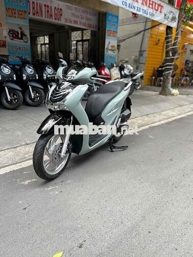 Honda SH vn 125, màu xám bạc có hỗ trợ trả góp