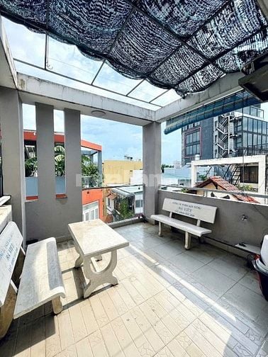 Bán Nhà Hẻm Đường Lý Chính Phường 7 Quận 3 4,2x12m 1 Trệt 3 Lầu ST 7PN