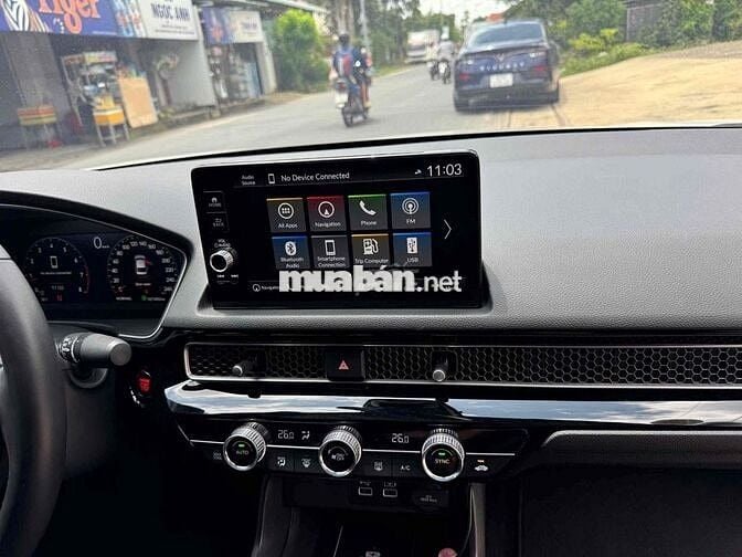Honda Civic 2023 RS 1.5 AT - 21000 km siêu lướt