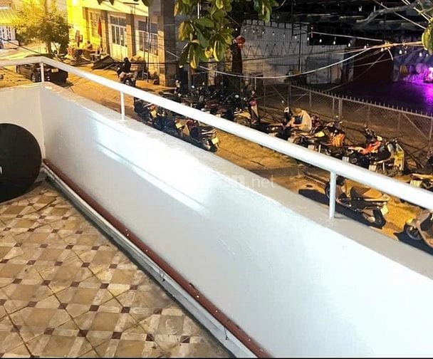 Cho thuê nhà 3.5x12m ở Kênh Tân Hoá