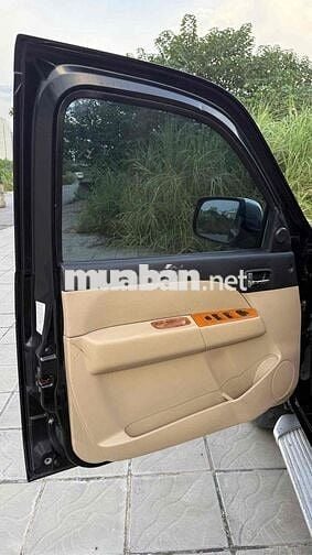 Ford Everest 2012 2.5L 4x2 AT - 17000 km