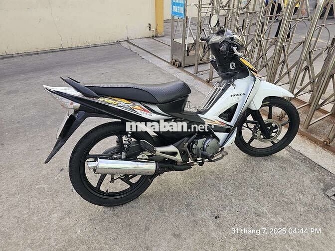 Lên đời cần bán lại cho ai cần