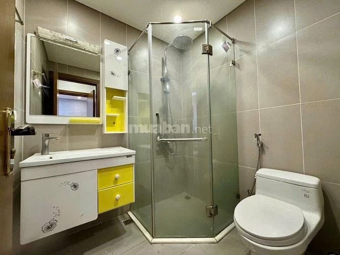 Cao ốc Phú Nhuận, 20 Hoàng Minh Giám, Phú Nhuận: 75m2, 2p ngủ, 12,5tr/