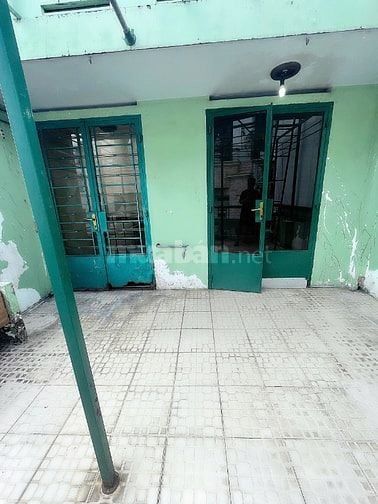 Bán Nhà Hẻm Đường Lý Chính Phường 7 Quận 3 4,2x12m 1 Trệt 3 Lầu ST 7PN