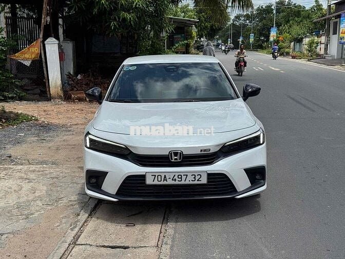 Honda Civic 2023 RS 1.5 AT - 21000 km siêu lướt
