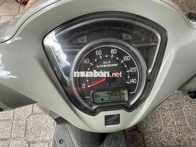 bán visson mới đi 4 ngàn km