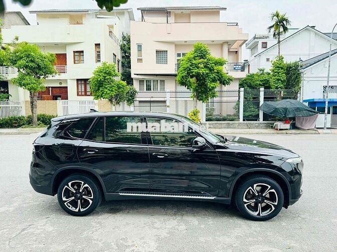 VinFast Lux SA2.0 2022 - 69999 km