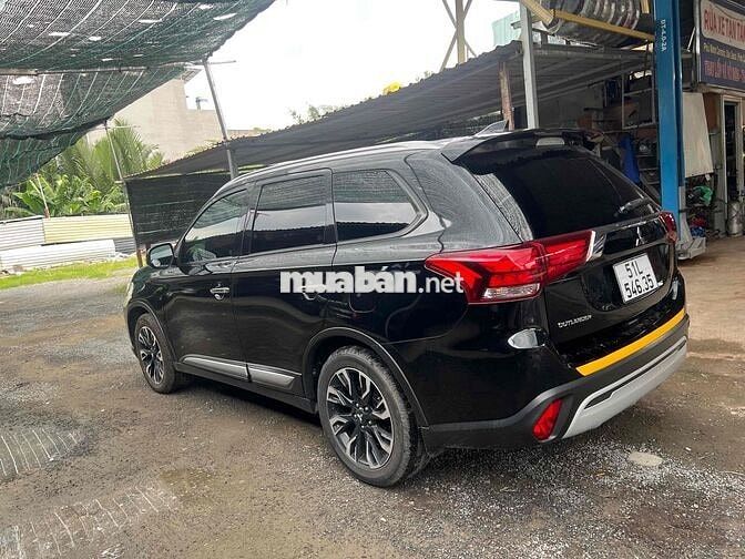 Mitsubishi Outlander 2021 2.0 CVT - 70000 km