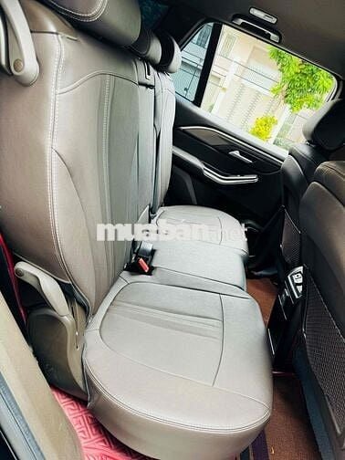 VinFast Lux SA2.0 2022 - 69999 km
