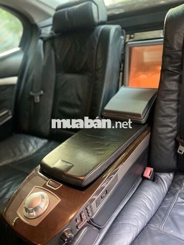 BMW 7 Series 2004  - 100000 km