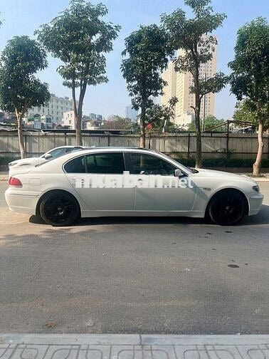 BMW 7 Series 2004  - 100000 km