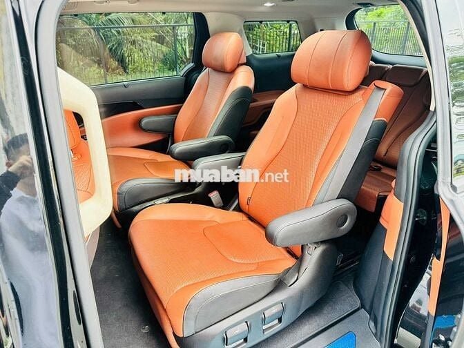 KIA CARNIVAL SIGNATURE 2022 - 57000 km