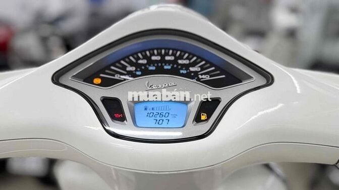 Vespa bản đặc biệt kỷ niệm 50 năm ( Bản Yacht Culp